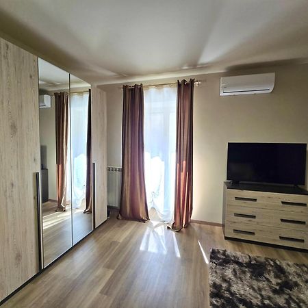 Casa Vacanze Oikia - Room Girasole Neapol Zewnętrze zdjęcie