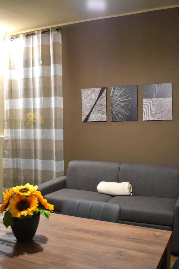 Casa Vacanze Oikia - Room Girasole Neapol Zewnętrze zdjęcie