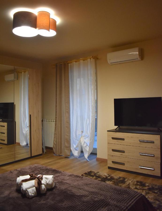 Casa Vacanze Oikia - Room Girasole Neapol Zewnętrze zdjęcie