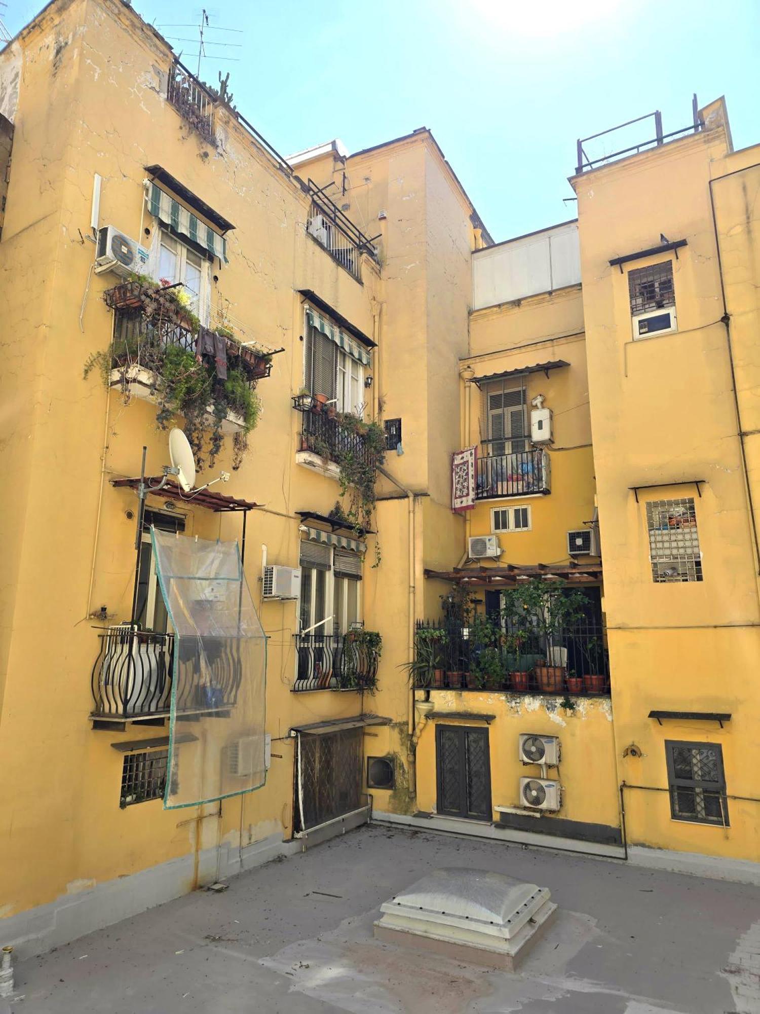 Casa Vacanze Oikia - Room Girasole Neapol Zewnętrze zdjęcie
